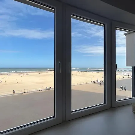 Luxe Met Adembenemend Uitzicht Op Zee Apartment