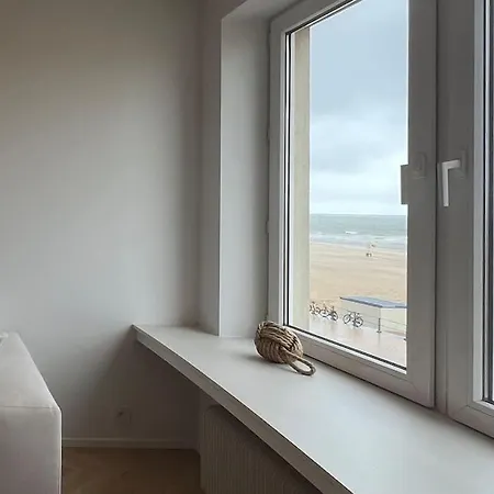 Apartment Luxe Met Adembenemend Uitzicht Op Zee Ostend